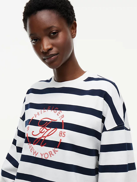 Logo Relaxed Crew Neck Sweatshirt