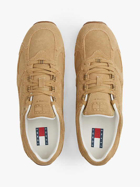 Archive Runner Suede Cleat Low Profile Trainers
