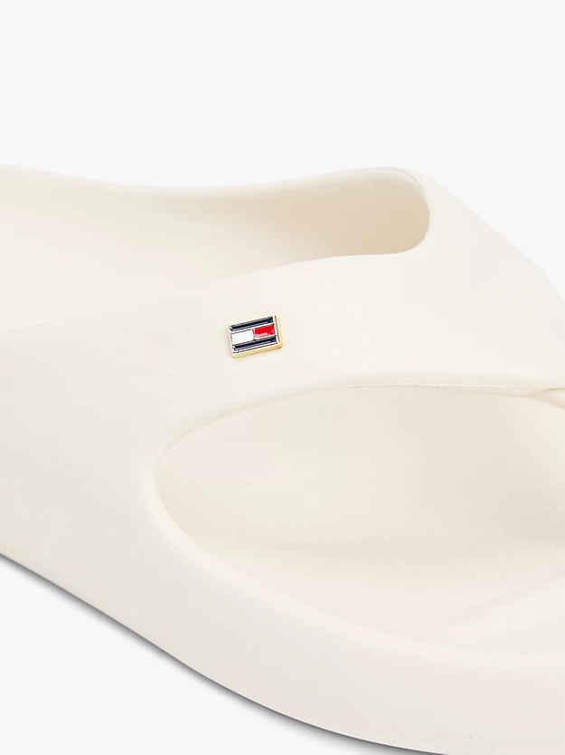 Lightweight Moulded Flip-Flops