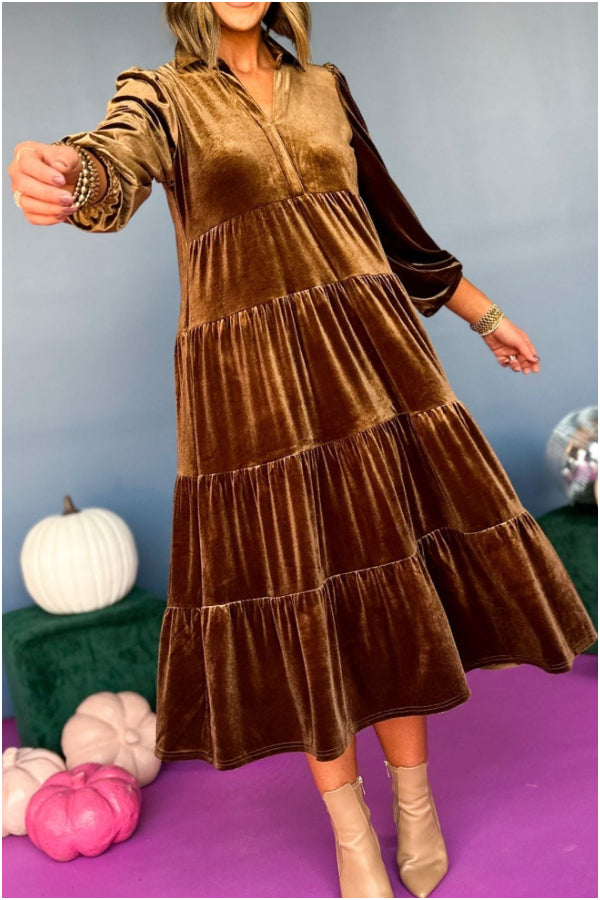 V-Ausschnitt Samtkleid