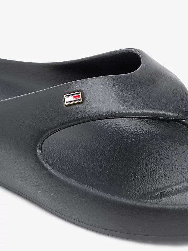 Lightweight Moulded Flip-Flops