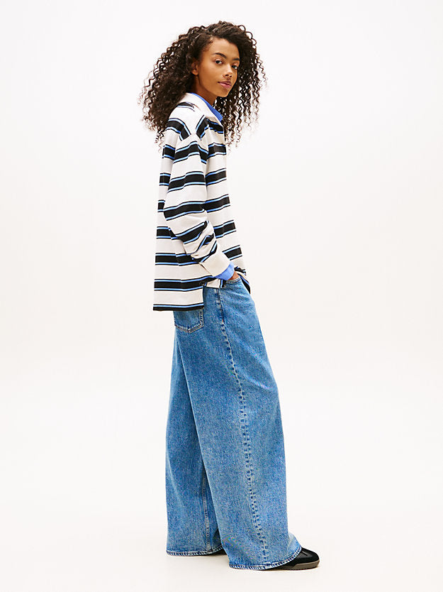 Faded Mid Rise Loose Jeans