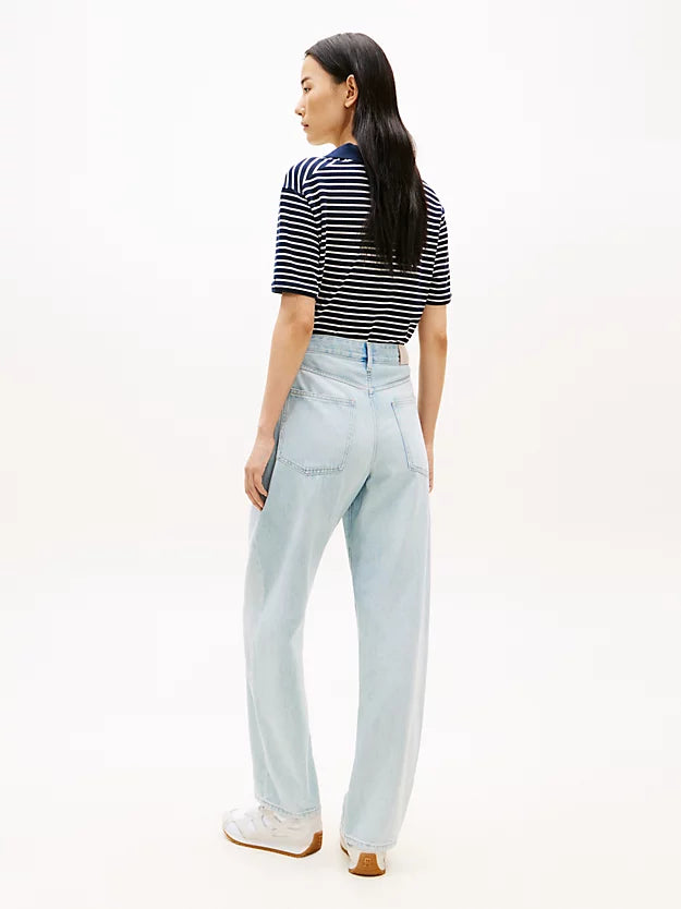Mid Rise Tapered Barrel Leg Jeans