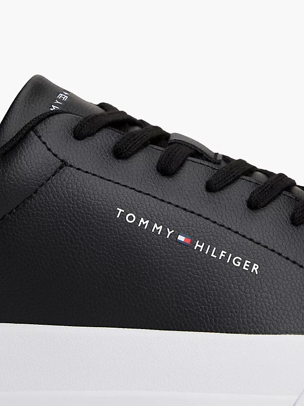 Logo Court Trainers WiLeather