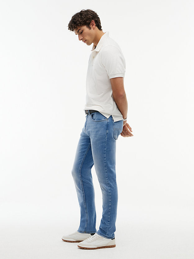 Austin Slim Tapered Jeans