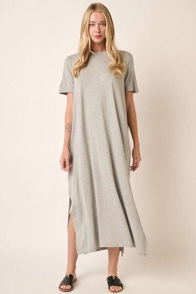 Robe courte à fentes latérales et col rond Mittoshop