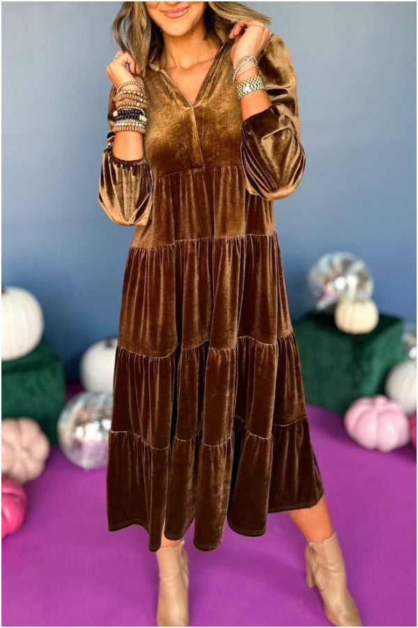V-Ausschnitt Samtkleid