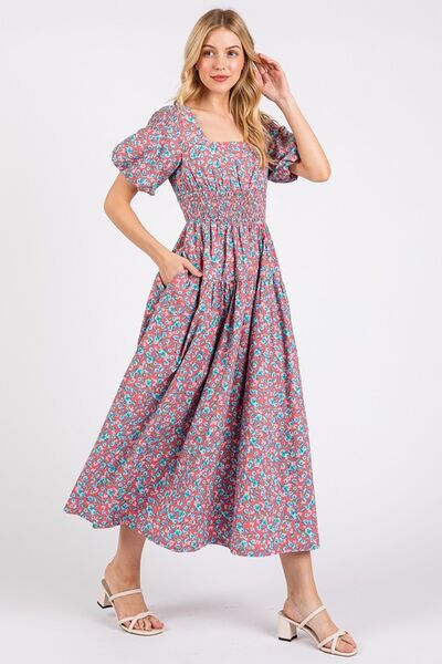 Robe midi Mittoshop à encolure carrée et manches bouffantes à motif floral smocké
