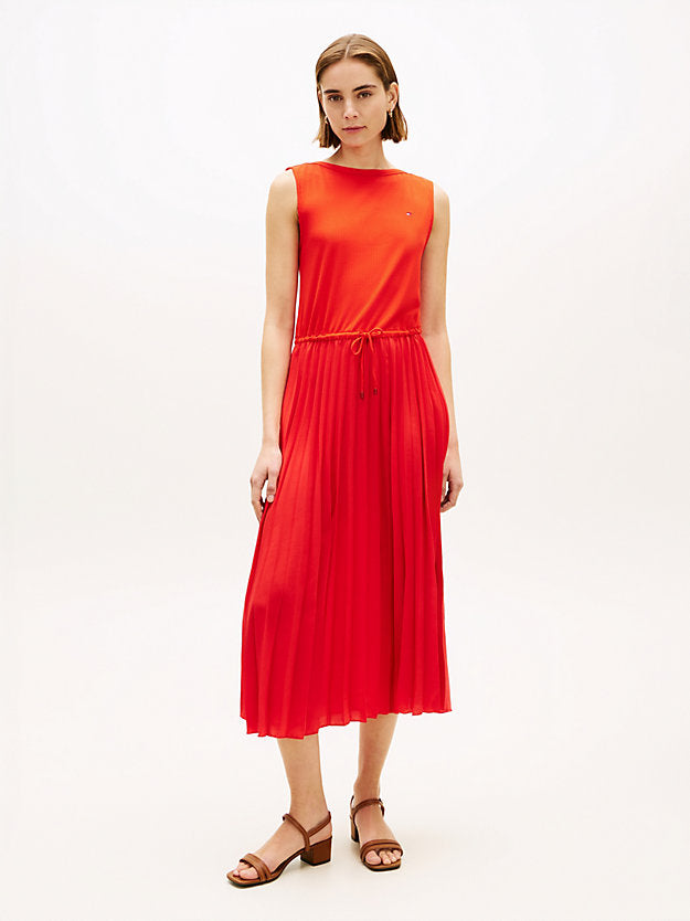 Pleated Sleeveless Slim Midi Dress