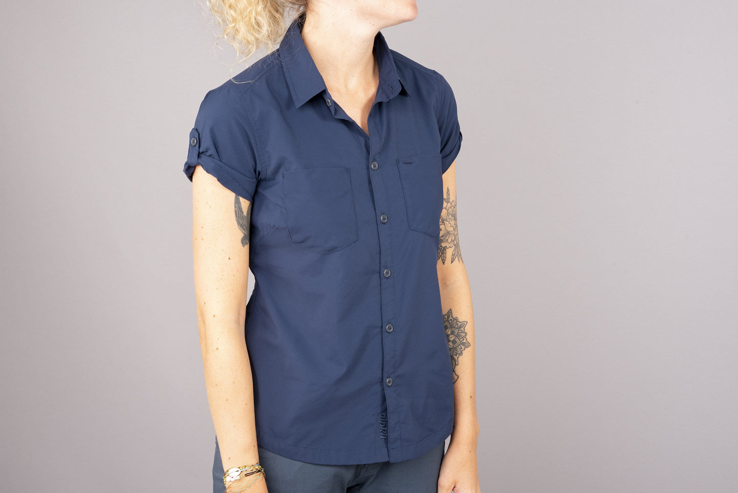Sella Womens