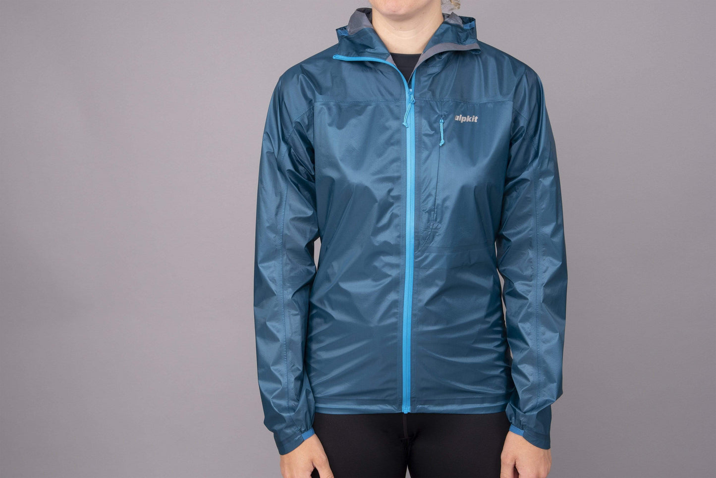 Gravitas Womens