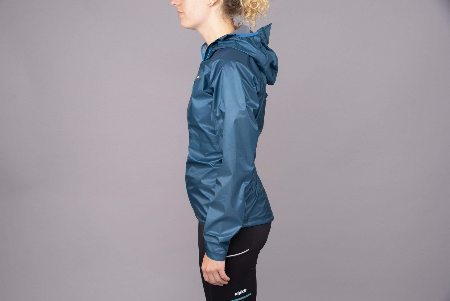 Gravitas Womens